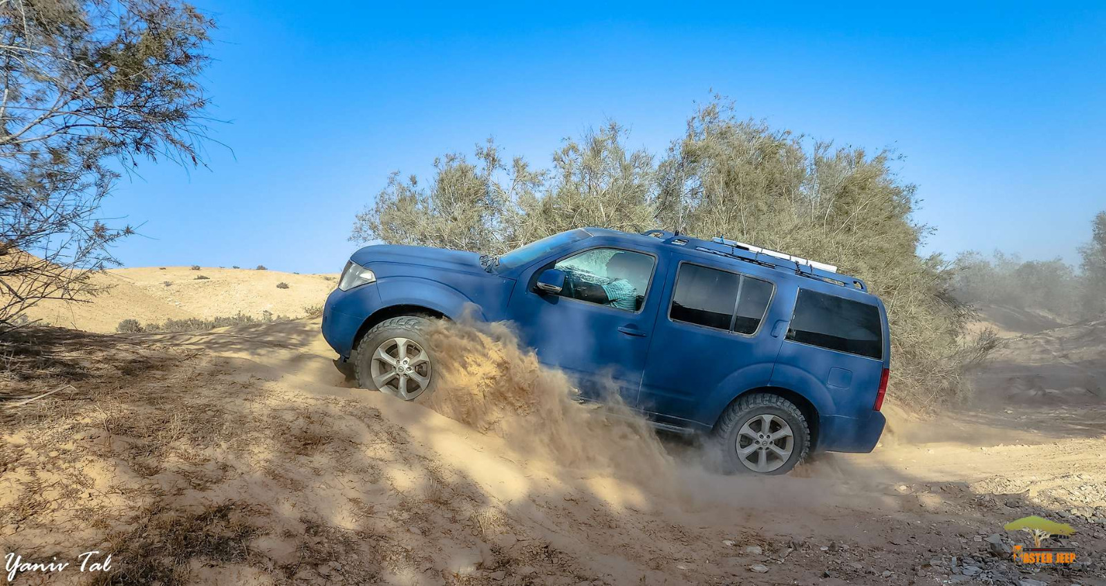 מאסטר ג'יפ הדרכת נהיגה דיונה